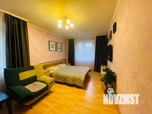 1-к квартира, посуточно, 33м2, 2/10 этаж