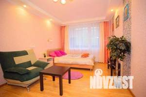 1-к квартира, посуточно, 33м2, 6/9 этаж