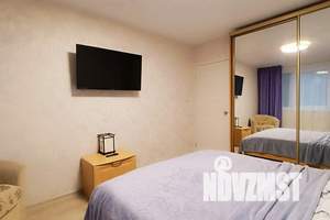 2-к квартира, посуточно, 48м2, 3/5 этаж