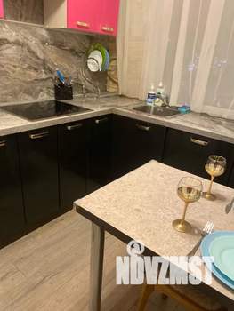 2-к квартира, посуточно, 46м2, 8/10 этаж