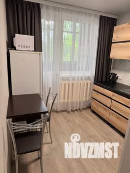 1-к квартира, посуточно, 32м2, 1/9 этаж