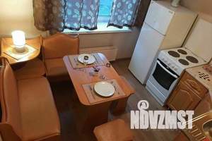 1-к квартира, посуточно, 37м2, 2/9 этаж