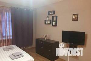 1-к квартира, посуточно, 37м2, 2/9 этаж