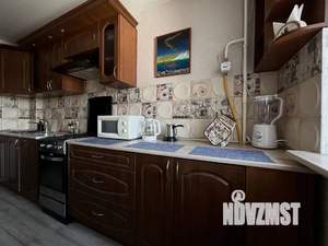 1-к квартира, посуточно, 41м2, 3/5 этаж