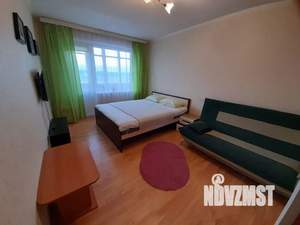 1-к квартира, посуточно, 32м2, 4/9 этаж