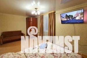 1-к квартира, посуточно, 35м2, 1/5 этаж