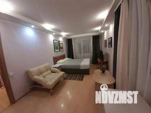 1-к квартира, посуточно, 33м2, 1/1 этаж