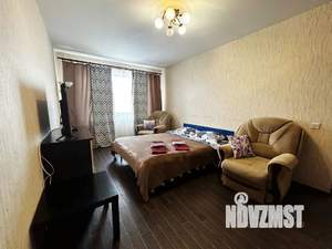 1-к квартира, посуточно, 34м2, 6/9 этаж