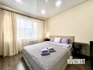 2-к квартира, посуточно, 47м2, 5/5 этаж