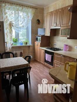 3-к квартира, посуточно, 68м2, 3/4 этаж