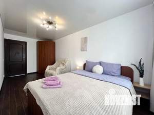 1-к квартира, посуточно, 47м2, 1/1 этаж