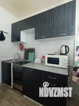 2-к квартира, посуточно, 45м2, 1/5 этаж