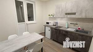 1-к квартира, посуточно, 40м2, 6/9 этаж