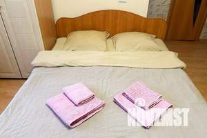 1-к квартира, посуточно, 35м2, 3/5 этаж