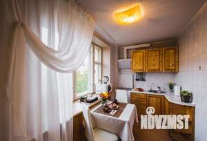 2-к квартира, посуточно, 48м2, 4/5 этаж