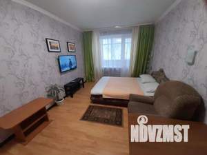 1-к квартира, посуточно, 33м2, 1/1 этаж