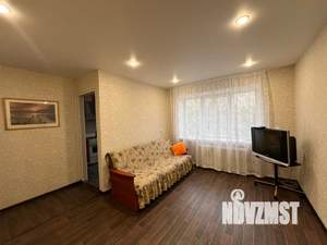1-к квартира, посуточно, 31м2, 4/5 этаж
