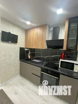 1-к квартира, посуточно, 30м2, 1/9 этаж