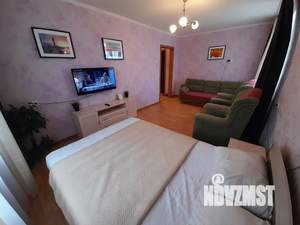 1-к квартира, посуточно, 33м2, 1/1 этаж