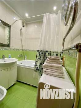 1-к квартира, посуточно, 32м2, 3/5 этаж