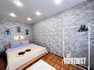 1-к квартира, посуточно, 47м2, 1/1 этаж