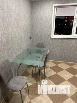 1-к квартира, посуточно, 33м2, 4/9 этаж