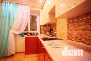 3-к квартира, посуточно, 70м2, 6/9 этаж