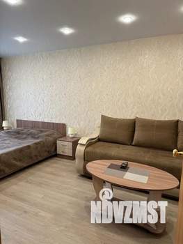 1-к квартира, посуточно, 30м2, 2/5 этаж