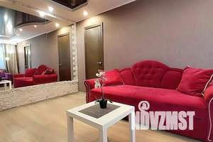 2-к квартира, посуточно, 44м2, 3/5 этаж