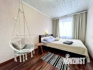 1-к квартира, посуточно, 49м2, 1/1 этаж