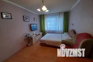 1-к квартира, посуточно, 33м2, 5/10 этаж