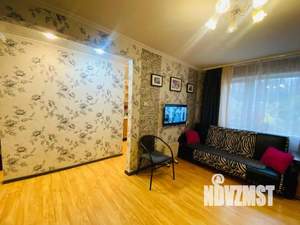 2-к квартира, посуточно, 45м2, 1/1 этаж