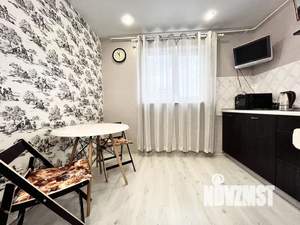 1-к квартира, посуточно, 40м2, 9/9 этаж