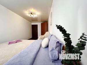 1-к квартира, посуточно, 47м2, 1/1 этаж