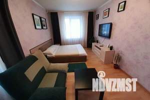 1-к квартира, посуточно, 33м2, 2/10 этаж