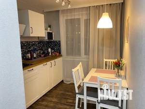 1-к квартира, посуточно, 35м2, 6/9 этаж