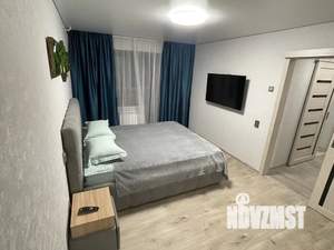 2-к квартира, посуточно, 43м2, 7/9 этаж