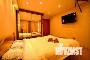 2-к квартира, посуточно, 60м2, 1/9 этаж