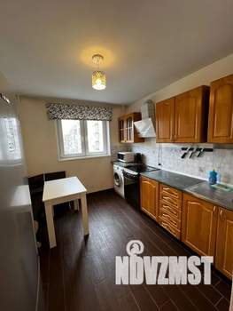 1-к квартира, посуточно, 36м2, 4/9 этаж