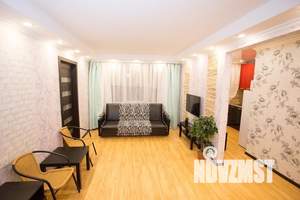 2-к квартира, посуточно, 45м2, 1/1 этаж