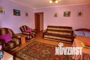 2-к квартира, посуточно, 45м2, 2/5 этаж