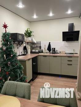 Студия квартира, посуточно, 44м2, 1/5 этаж