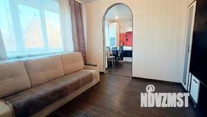 3-к квартира, посуточно, 47м2, 1/1 этаж