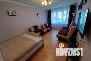 1-к квартира, посуточно, 33м2, 1/10 этаж