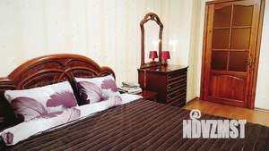 1-к квартира, посуточно, 57м2, 1/1 этаж