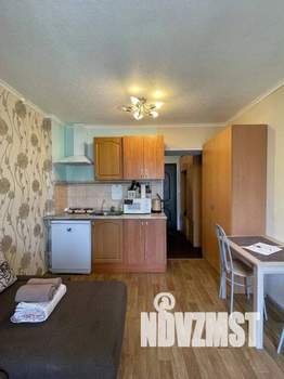 1-к квартира, посуточно, 18м2, 1/1 этаж