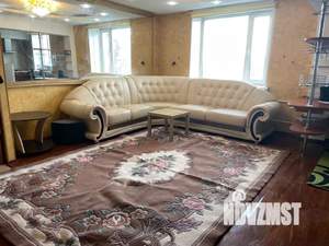 1-к квартира, посуточно, 56м2, 3/3 этаж