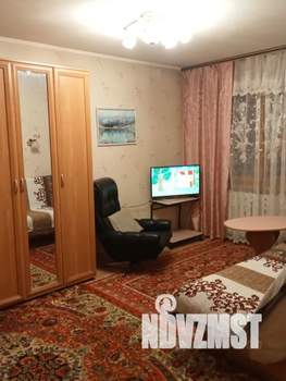 1-к квартира, посуточно, 33м2, 3/5 этаж