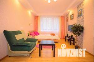 1-к квартира, посуточно, 33м2, 6/9 этаж