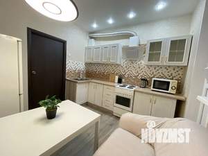 1-к квартира, посуточно, 39м2, 4/9 этаж